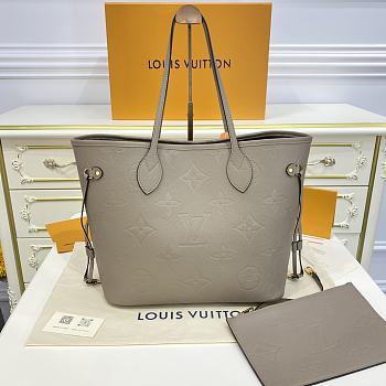 Louis Vuitton M45686 Neverfull MM Tote Bag Dune Gray Size 31 x 28 x 14 cm