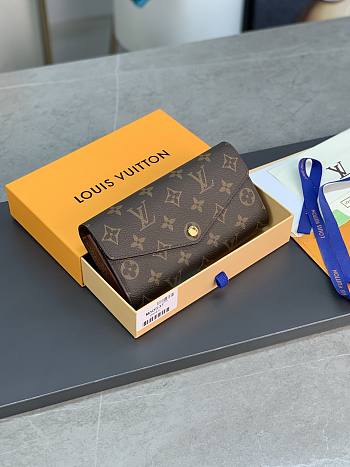 Louis Vuitton M60531 Sarah Wallet Monogram Brown Size 19 x 10.5 x 2.5 cm