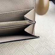 Louis Vuitton M82256 Sarah Wallet Beige Size 19 x 10.5 x 2.5 cm - 5