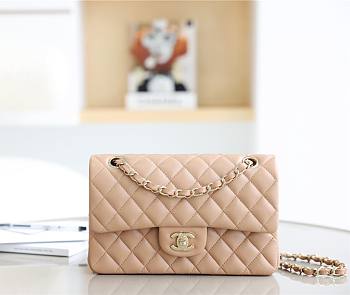 Chanel Small Flap Bag Caramel Beige Lambskin Gold Hardware Size 23.5 cm