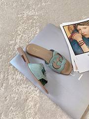 Gucci Women's Interlocking G Cut-Out Sandal 694451 Pale green - 4