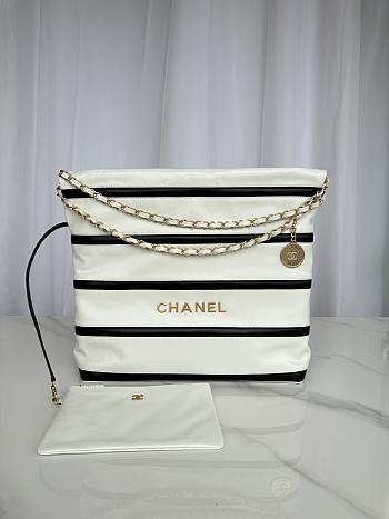 Chanel 22 Small Handbag AS3260 White & Black Size 35 × 37 × 7 cm