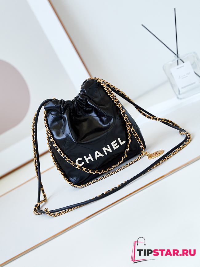 Chanel 22 Mini Handbag Black & White Letter AS3980 Size 20 × 19 × 6 cm - 1