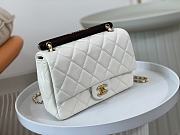 Chanel Small Flap Bag With Top Handle AS4151 White Size 13.5 × 21 × 6 cm - 5