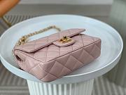 Chanel 23S Shiny Lambskin Pink AS4023 Size 20 x 15 x 5 cm - 3
