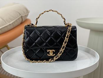 Chanel 23S Shiny Lambskin Black AS4023 Size 20 x 15 x 5 cm