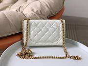 Chanel Wallet on Chain WOC with Heart Pearl Crush White Caviar 19cm - 3