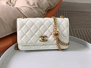 Chanel Wallet on Chain WOC with Heart Pearl Crush White Caviar 19cm - 2