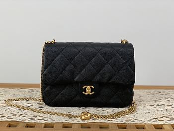 Chanel 23P Flap Bag with Heart Pearl Crush Black Caviar 24x9x19cm