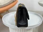 Chanel Small Classic Handbag with Heart Pearl Crush Black Lamskin 14.5 × 23 × 6 cm - 6