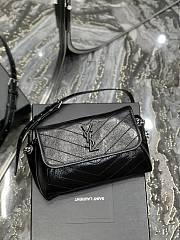 Saint Laurent Black Leather Belt Bag Size 28x16x9cm - 3