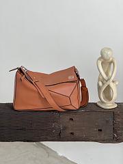 Loewe Large Puzzle Bag In Shiny Calfskin Brown 38x19x23cm - 1