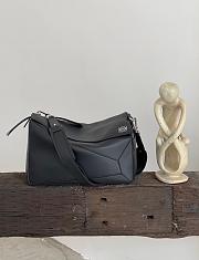 Loewe Large Puzzle Bag In Shiny Calfskin Black Size 38x19x23cm - 1