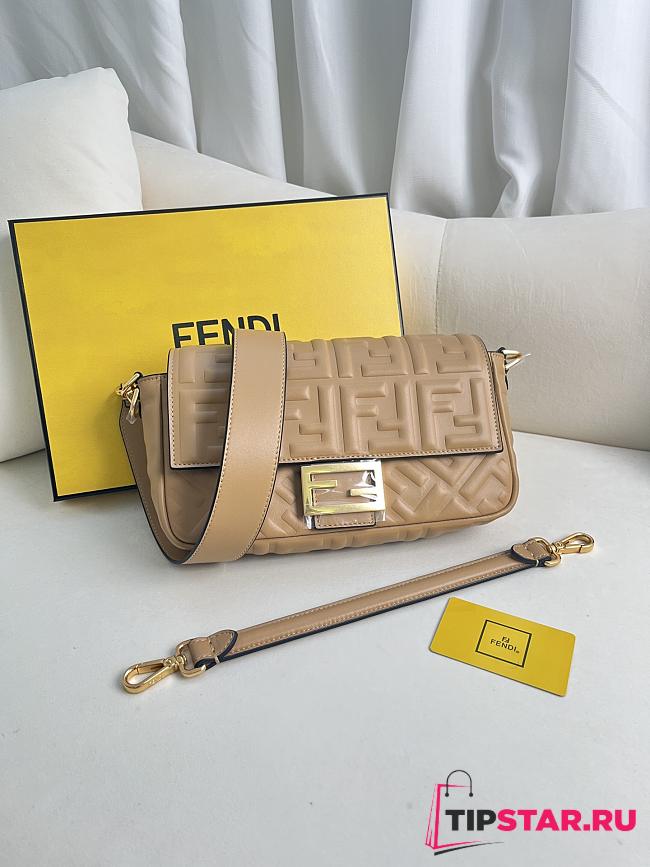 Fendi Baguette Beige Nappa Leather Bag 27x15x6cm - 1