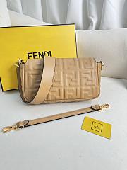 Fendi Baguette Beige Nappa Leather Bag 27x15x6cm - 5