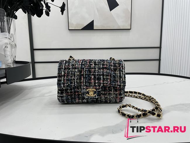 Chanel Classic Flap Bag in Cotton Tweed Gray 20cm - 1