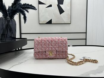 Chanel Classic Flap Bag in Cotton Tweed Pastel Pink 20cm
