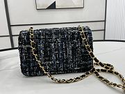 Chanel Classic Flap Bag in Cotton Tweed Navy 20cm - 2