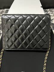 Chanel 24S Black Leather Chain Bag 18.5x14.5 cm - 5