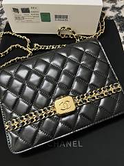 Chanel 24S Black Leather Chain Bag 18.5x14.5 cm - 4