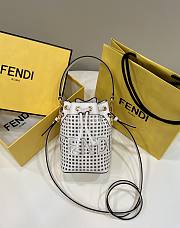 Fendi Mon Tresor Mini Bucket Bag 13x11x19cm - 3