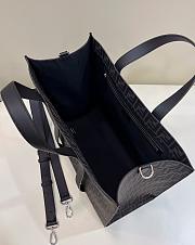 Fendi FF Motif Jacquard Tote Bag Black 42x18x36.5cm - 2