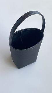 The Row Small N/S Park Tote in Leather Black 25x22x12cm - 6