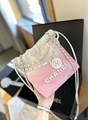 Chanel 22 Mini Handbag Patent Gradient Calfskin Lacquered Metal White Light Pink 20×19×6cm  - 4