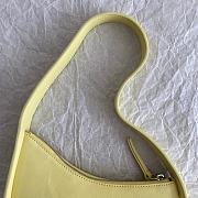 The Row Half Moon Bag in Leather Yellow 21×6×13.5cm - 4