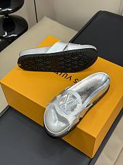 LV Isola Flat Comfort Mule Silver 1ACP8K - 5