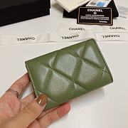 CHANEL 19 Flap Card Holder Khaiki Green size 11x9 cm - 3