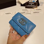 CHANEL 19 Flap Card Holder Blue size 11x9 cm - 6