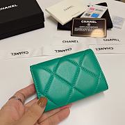 CHANEL 19 Flap Card Holder Green size 11x9 cm - 6