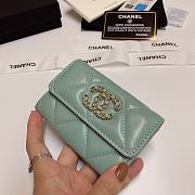 CHANEL 19 Flap Card Holder Mint Green size 11x9 cm - 3