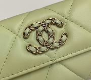 CHANEL 19 Flap Card Holder Pastel Green size 11x9 cm - 3