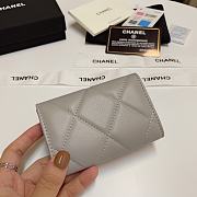 CHANEL 19 Flap Card Holder Gray size 11x9 cm - 6