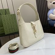 Gucci Jackie Small Shoulder Bag White Patent 27.5x19x4cm - 2