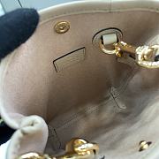 Gucci GG Super Mini Bag With Strap Light Beige 14.5-16.5x21x5-3cm - 4