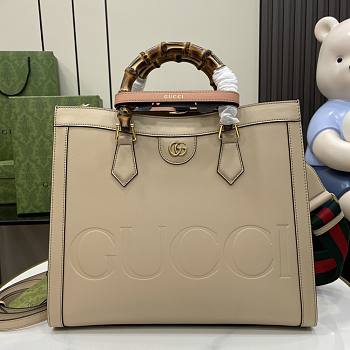 Gucci Diana Medium Tote Bag Beige 35x30x14cm