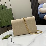 Gucci Leather Chain Wallet Beige 20x13x6cm - 4