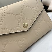 Gucci Leather Chain Wallet Beige 20x13x6cm - 3