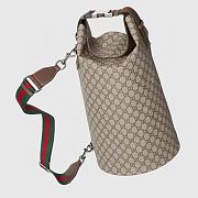 Gucci Top Handle GG Duffle Bag Beige And Ebony GG 25x47x26cm - 1