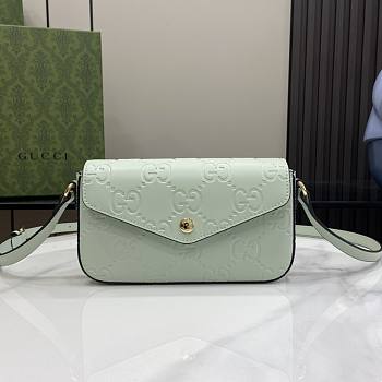 Gucci GG Super Mini Shoulder Bag Pale Green GG 21x13.5x3cm