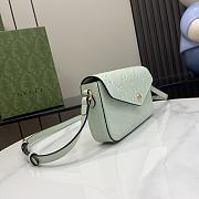 Gucci GG Super Mini Shoulder Bag Pale Green GG 21x13.5x3cm - 5