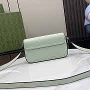 Gucci GG Super Mini Shoulder Bag Pale Green GG 21x13.5x3cm - 3