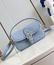 LV Nano Diane Light Blue M83592 19x10.5x6cm - 1