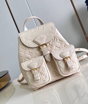 LV Backup Cream M47074 20x22x14cm