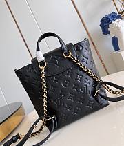 LV Backup Black M47074 20x22x14cm - 3