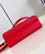 LV Twist West Pochette Light Red M83593 19x10.5x6.5cm - 5