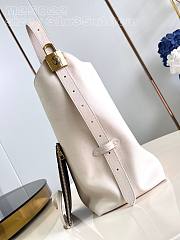 LV Low Key Hobo MM Limestone Gray M25022 31x35x18cm - 6